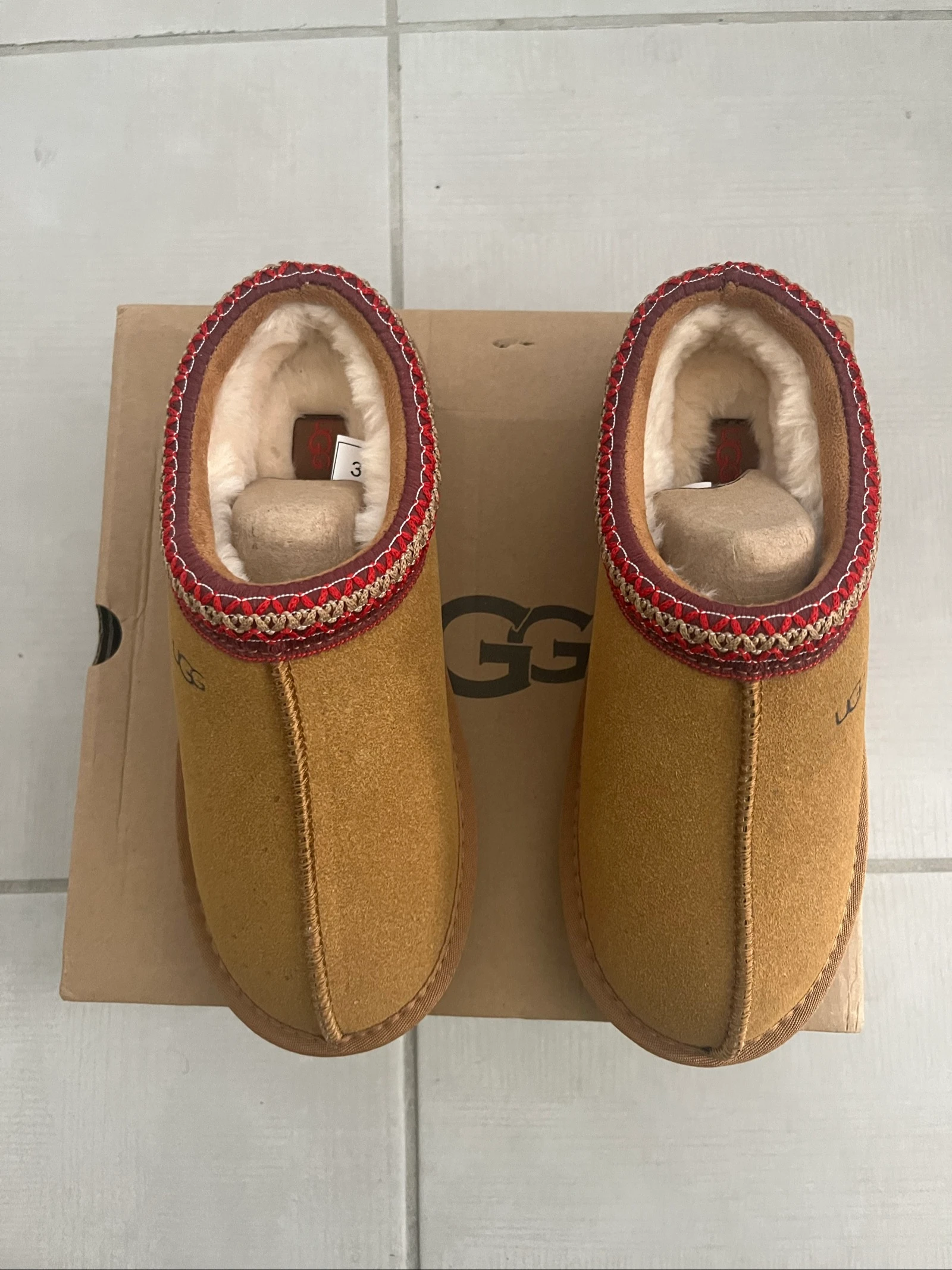 Ugg